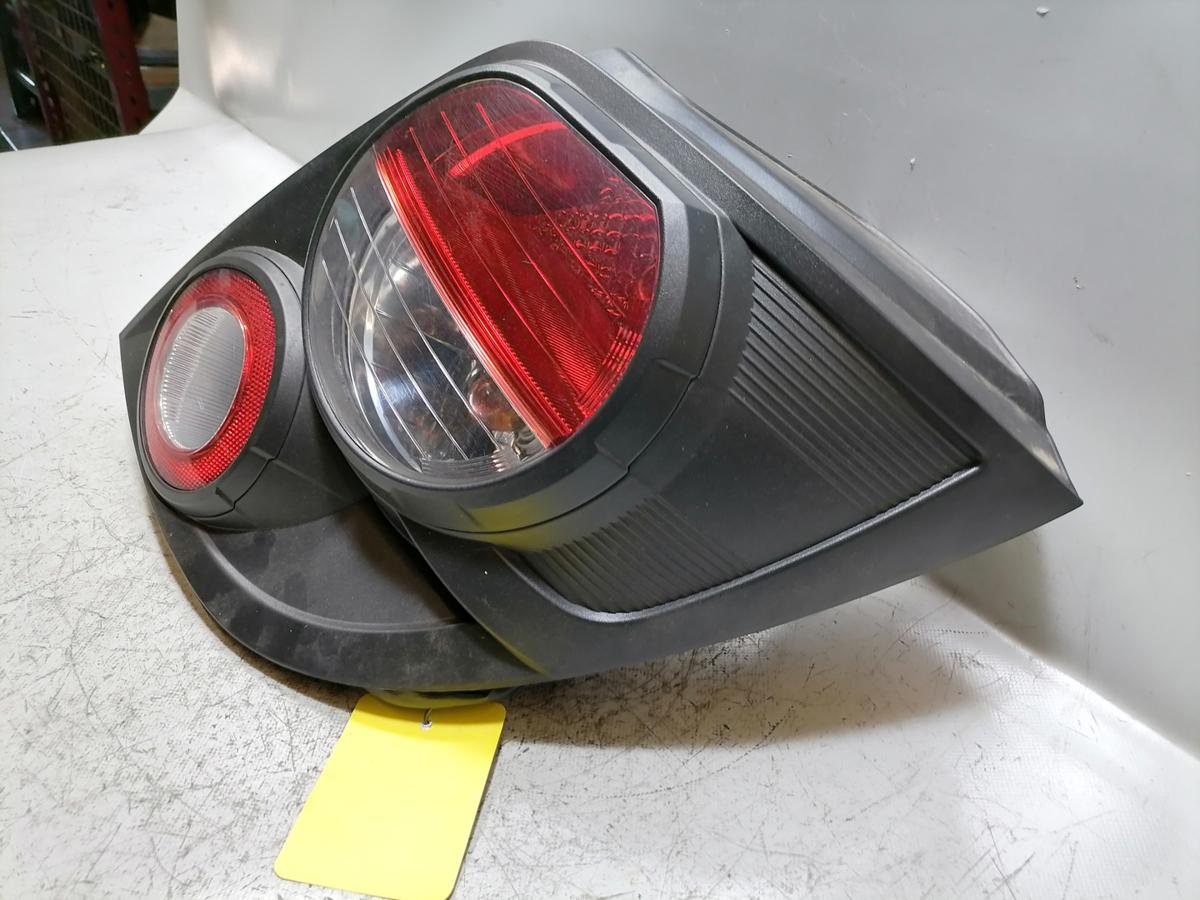 Chevrolet Aveo 2 original R&uuml;cklicht R&uuml;ckleuchte Schlussleuchte rechts Flie&szlig;heck Bj.2013